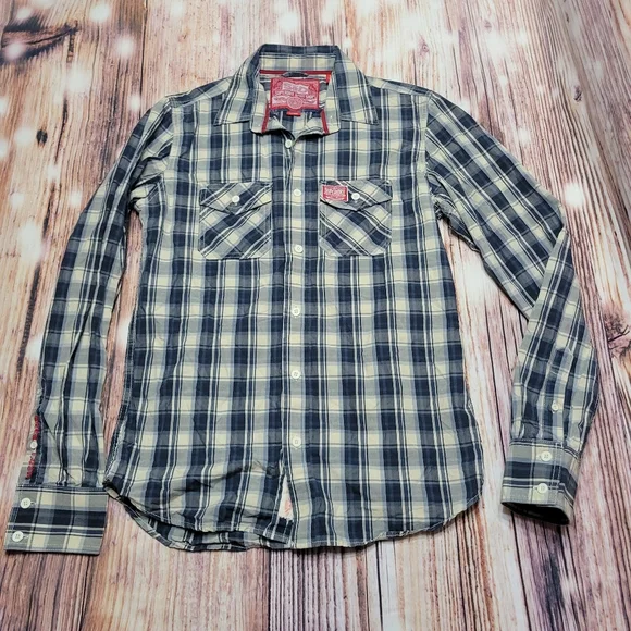 SuperDry Button-up - Picture 1 of 6
